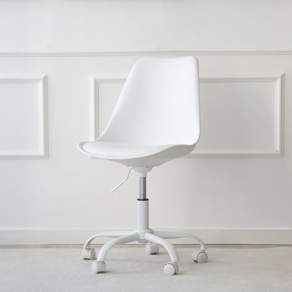 Christie silla de escritorio de color blanco con ruedas