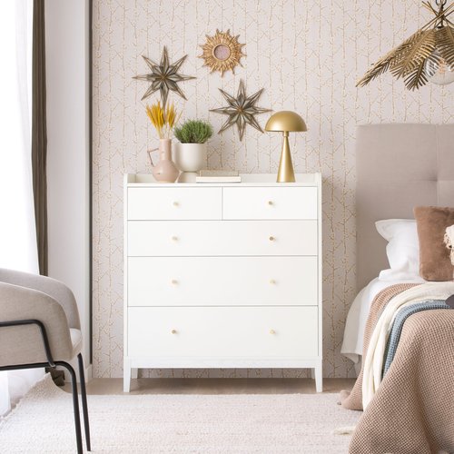 Berna cómoda de madera lacada en blanco